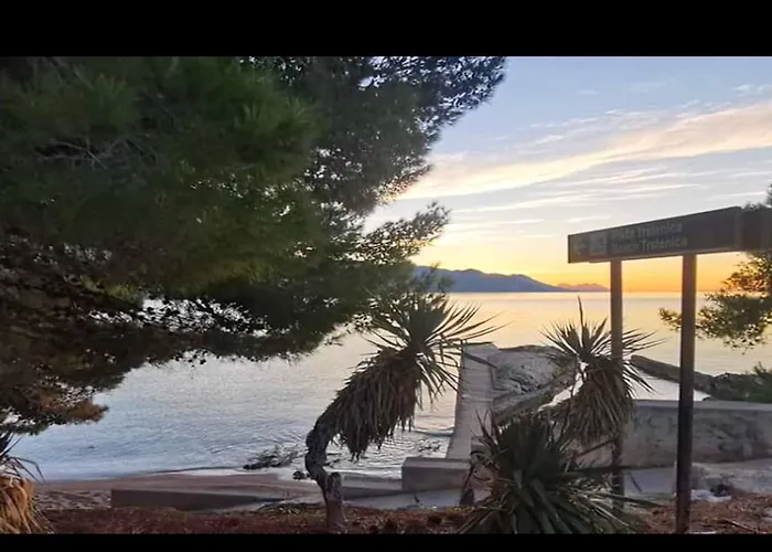 Appartement Clementina Sunrise-two Bedroom With Terrace And Sea View Big Orebić