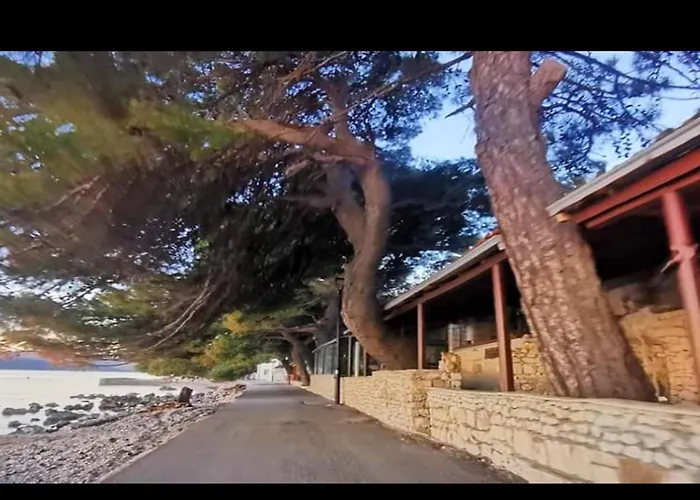 Clementina Sunrise-two Bedroom With Terrace And Sea View Big Apartamento